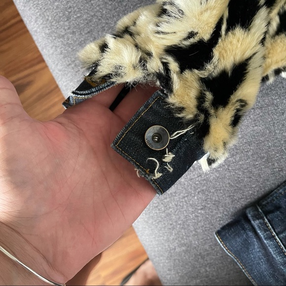 Gap Repurposed denim jacket with Faux Fur Check - Picture 6 of 11